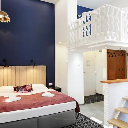 Giselle Vintage Doubles - Adults Only