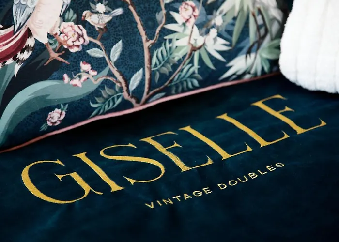 מלון Giselle Vintage Doubles - Adults Only בודפשט