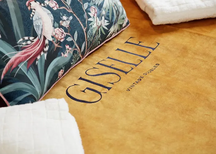 Giselle Vintage Doubles - Adults Only Hotel