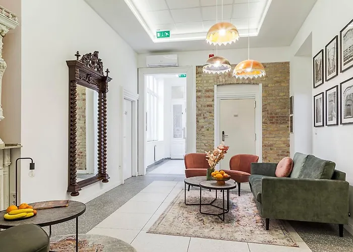 Hotel Giselle Vintage Doubles - Adults Only 2*
