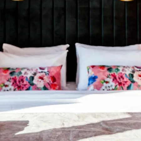 Giselle Vintage Doubles - Adults Only Hotel Budapeste