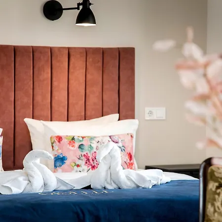 Giselle Vintage Doubles - Adults Only Hotel *