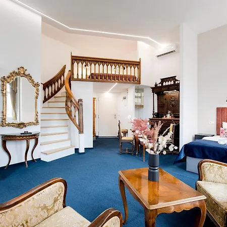 Hotel Giselle Vintage Doubles - Adults Only *